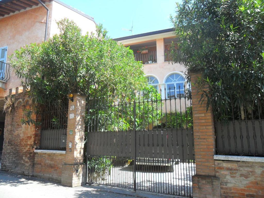 Bed & Breakfast Belfiore Lonato Exterior photo